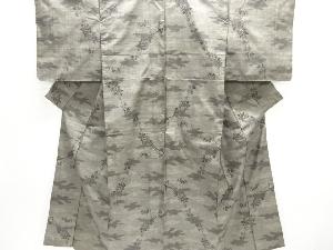 大特価品　枝花模様織り出し本場泥大島紬着物(9マルキ)